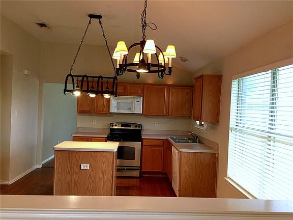 4th image of 1513 Turtle Cove Dr