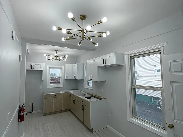 164 Union Rd — Photo 4