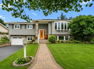 2440 Wallen Lane, Bellmore, NY 11710