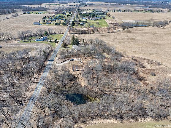 5th image of 4949 W Beard Rd
