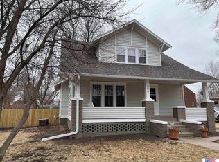 406 E 6th St, Stromsburg, NE 68666