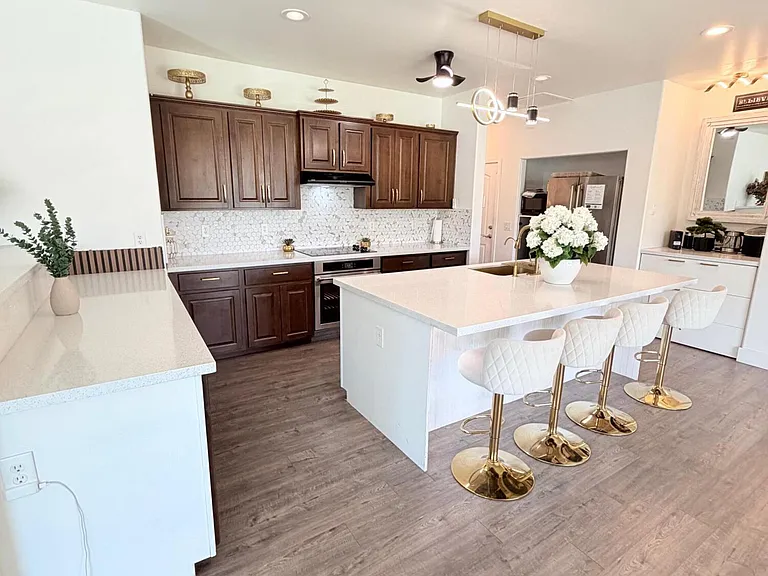 1507 E Apollo Rd — Photo 13