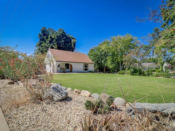 2820 Alta Vista Dr, Bakersfield, CA 93305