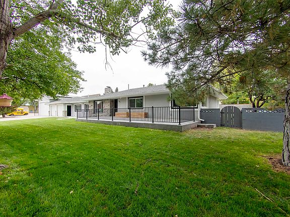 4th image of 808 Virginia Ct