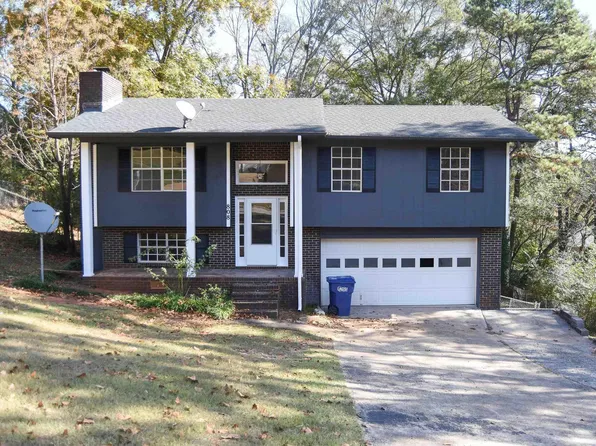 808 Timothy Dr, Oxford, AL 36203