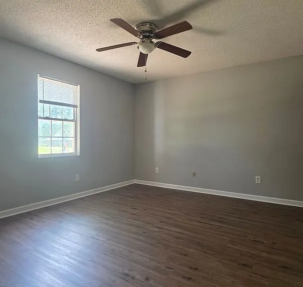 162 Nacoochee Dr — Photo 6