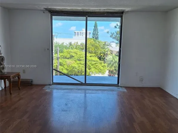 12590 NE 16th Ave, North Miami, FL