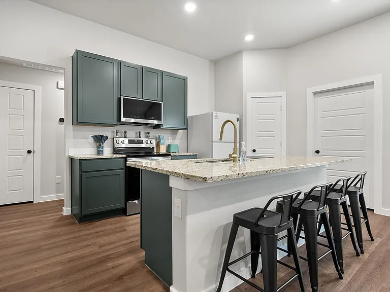 2140 Kokomo Ave — Photo 25