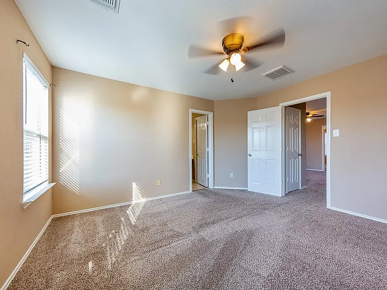 3603 Avalon Castle Dr — Photo 26