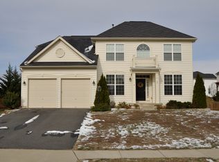40 Royal Crescent Way, Fredericksburg, VA 22406