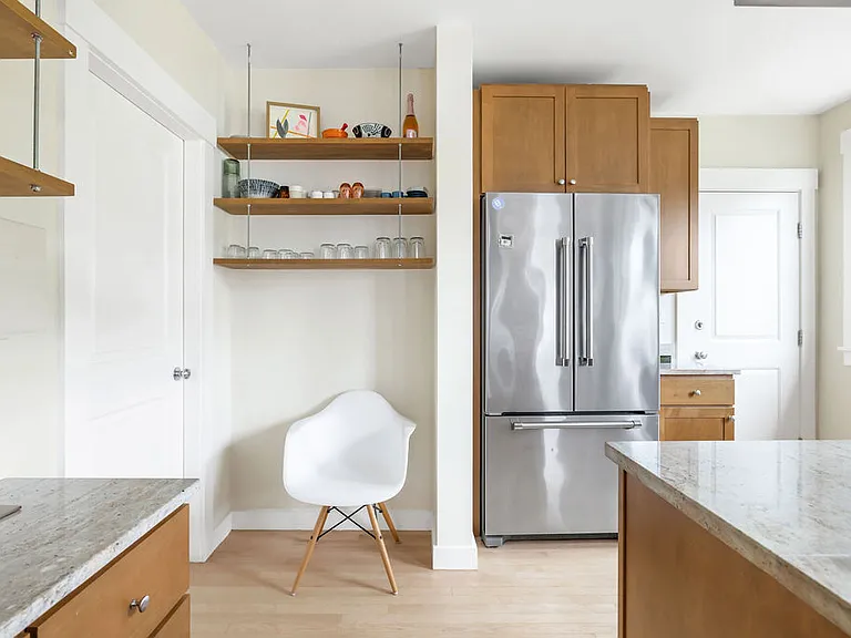 56 Gorham St #3A — Photo 4
