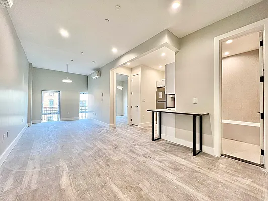 Rented by Doorway NYC, LLC | media 20