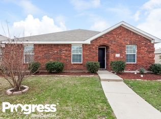 2128 Dyer St, Lancaster, TX 75146