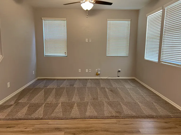 3673 E Stiles Ln — Photo 12