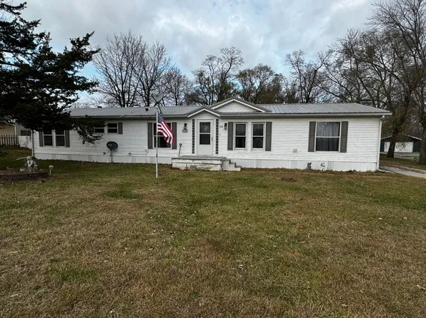 309 Clay St, New Boston, IL 61272