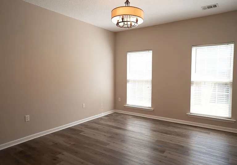 10 Arbors Cir — Photo 25