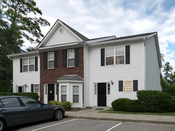 2 Magnolia Glen Ln, Columbia, SC 29205