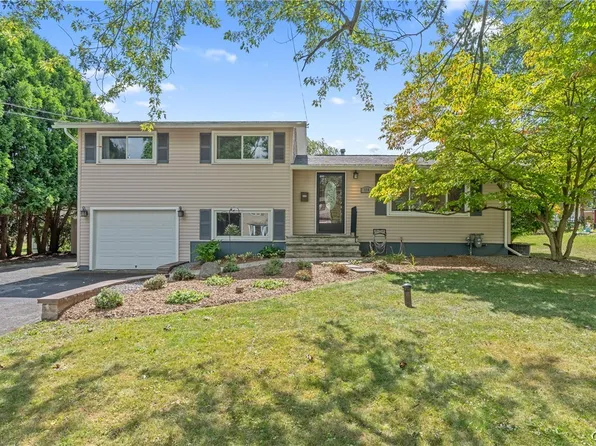 116 E Arbordale Rd, Syracuse, NY 13219