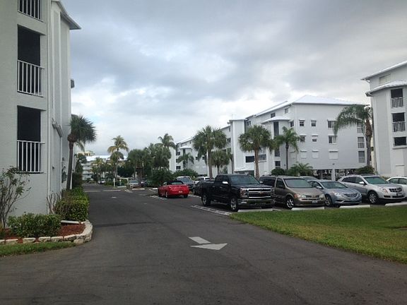 4th image of 4531 Bay Beach Ln APT 233