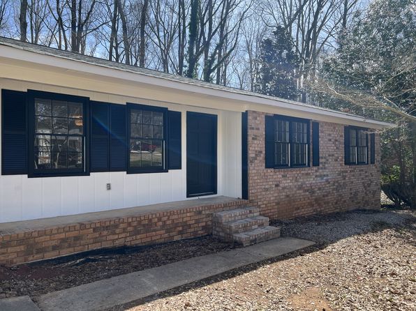 1051 Crooked Creek Rd