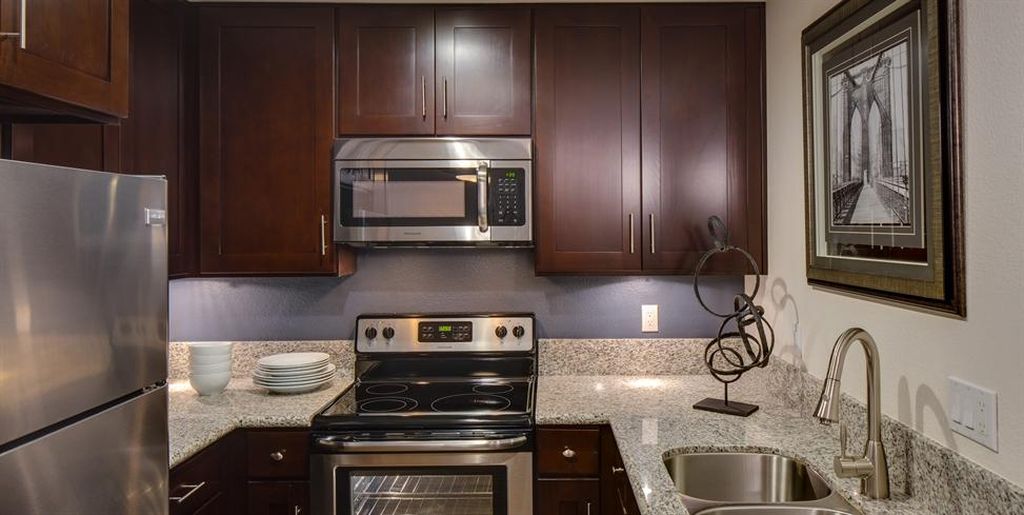 Club Torrey Pines Apartment Rentals With Virtual Tours San Diego Ca Zillow