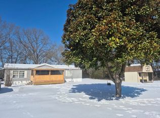 150 Clark Ln, Shirley, AR 72153