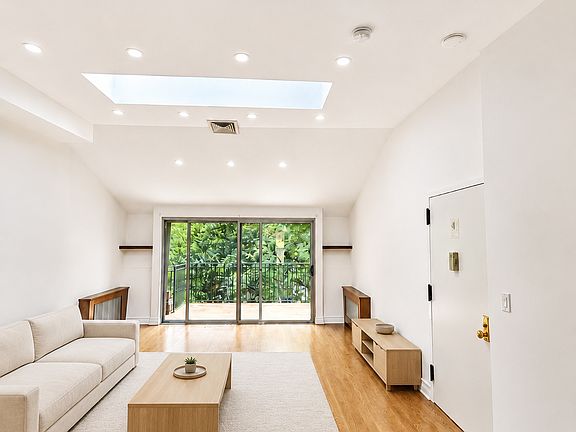 3rd image of 22-36 43rd St #2A