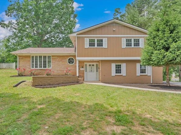 345 Turpin Walk SE, Christiansburg, VA 24073