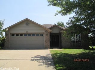 35 Lilac Ln, Cabot, AR 72023
