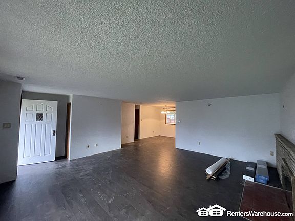3rd image of 421 114th St S
