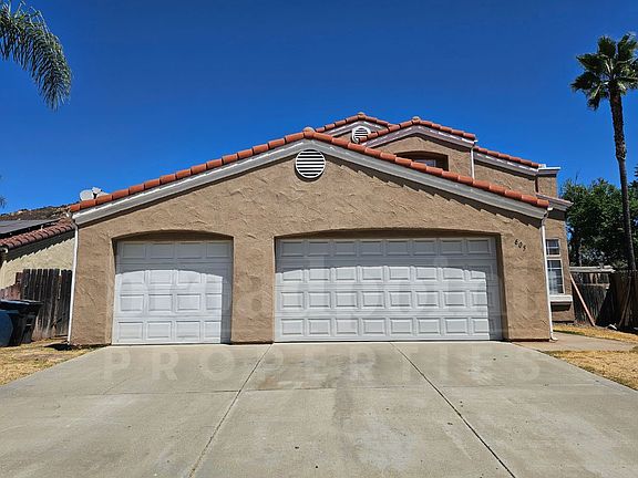 2nd image of 605 Iona Ct