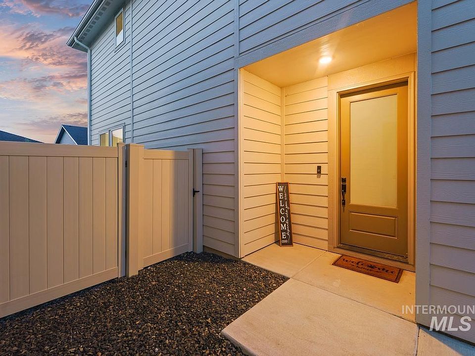 4678 W Riva Capri Ct, Meridian, ID 83646 | Zillow