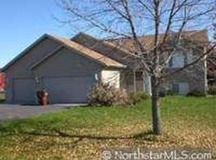 608 Jamie Cir SW, Saint Michael, MN 55376