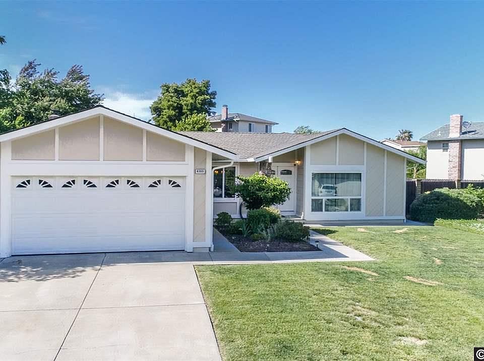 1st image of 4355 Oakdale Pl
