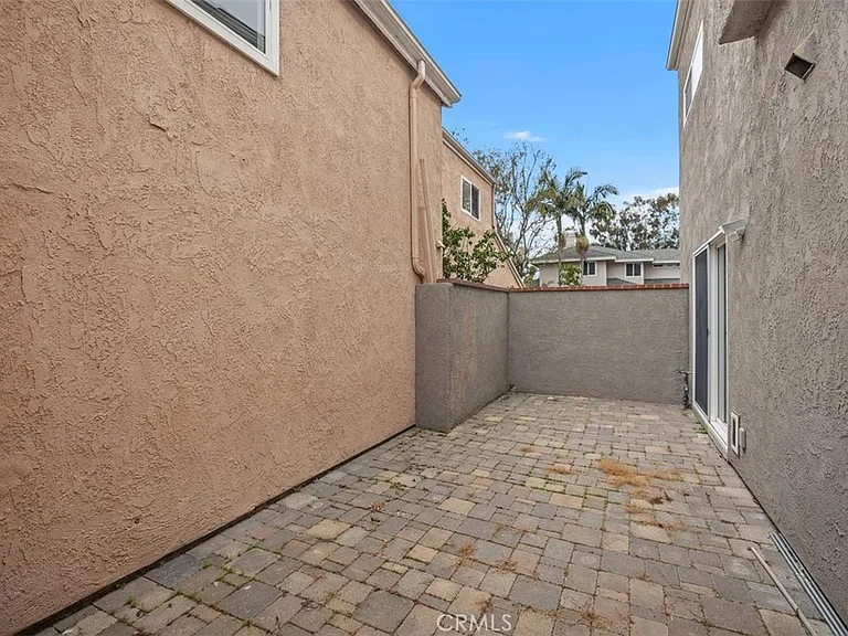 22516 Lake Forest Ln — Photo 34