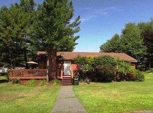 27 Post Rd, Swan Lake, NY 12783