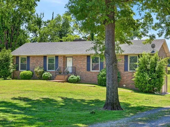 259 Island Dr, Hendersonville, TN 37075