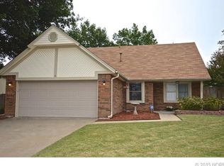 1605 S Aspen Ct, Broken Arrow, OK 74012