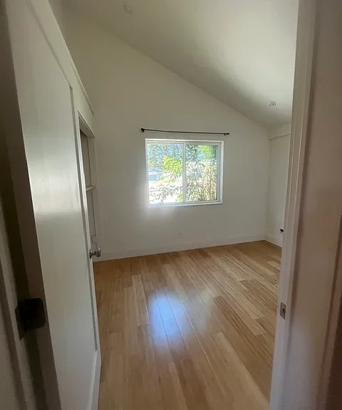 3076 Alliance Rd — Photo 3