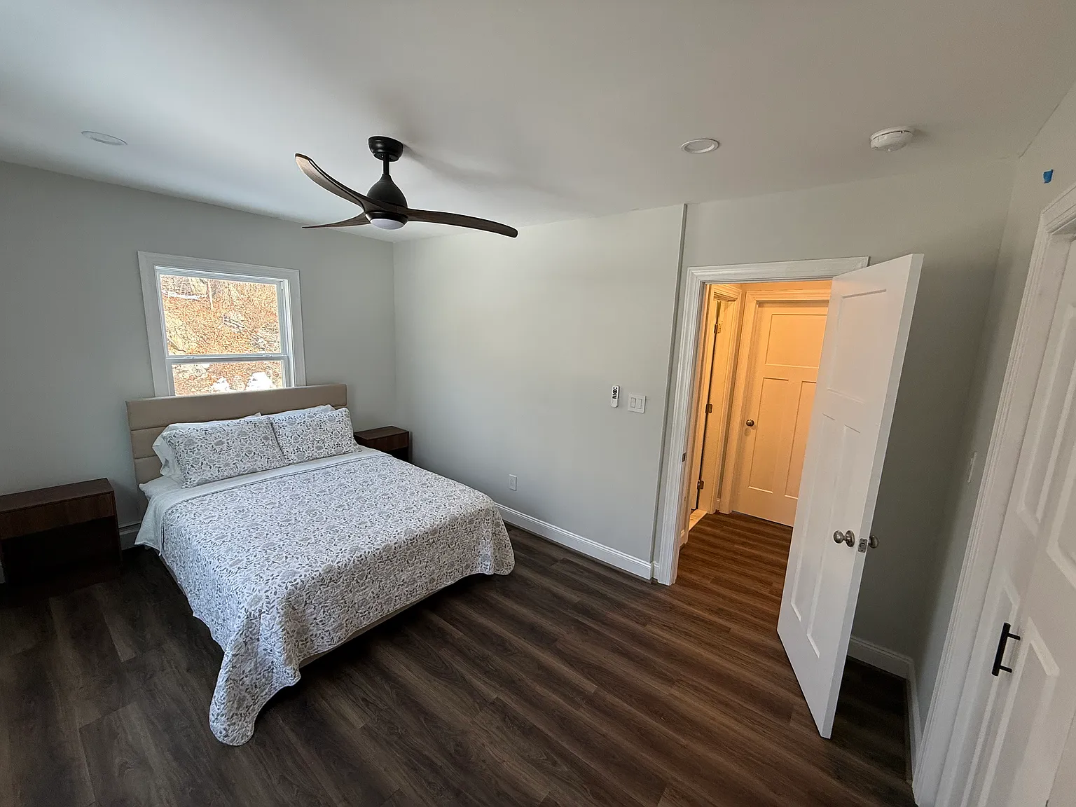 3 bed, 1800 sqft, $2,800 — Photo 4