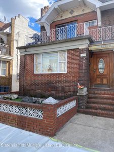 7607 16th Ave, Brooklyn, NY, 11214