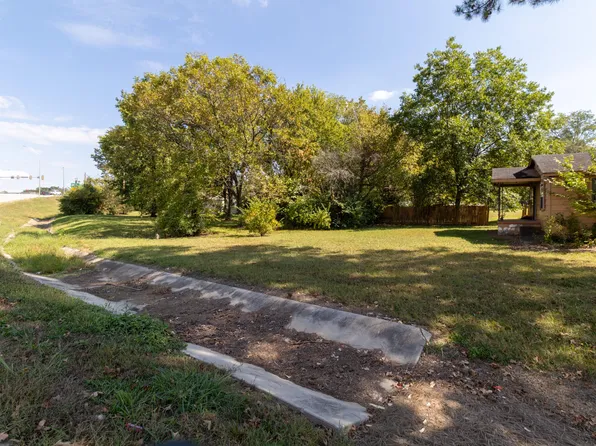 5945 Shaw Ave, Chattanooga, TN 37421