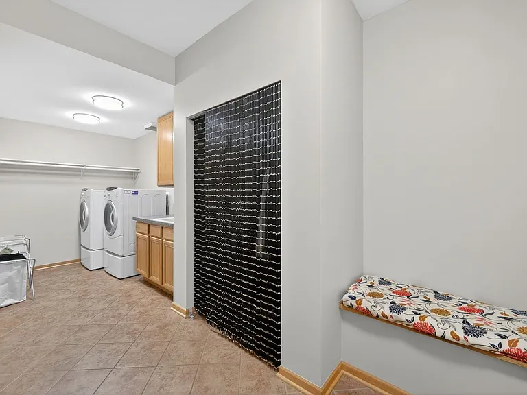 322 Hemlock Ln — Photo 21