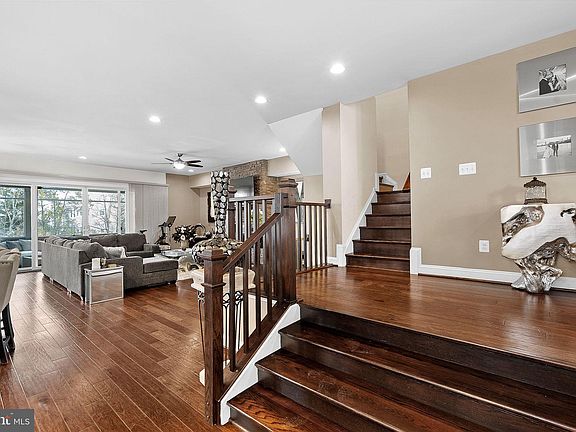 2nd image of 23558 Epperson Sq