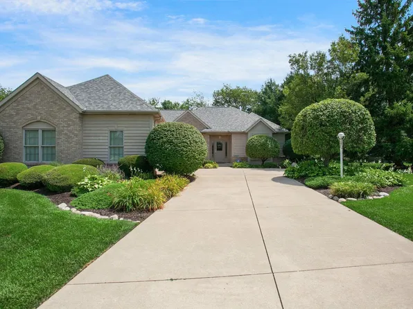 51198 Heatherton Ct, Granger, IN 46530