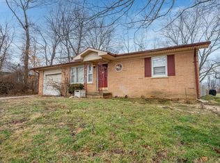 910 French Rd, Mount Vernon, IN 47620