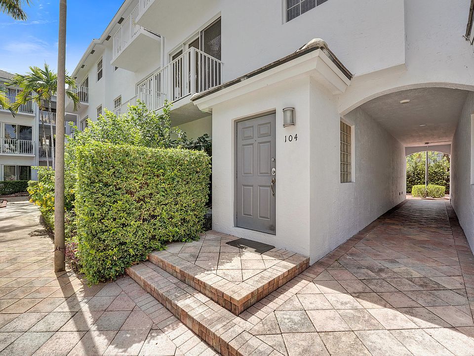 1st image of 2725 NE 8th Avenue #104