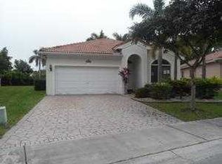 4086 Oxbow Dr, Coconut Creek, FL 33073
