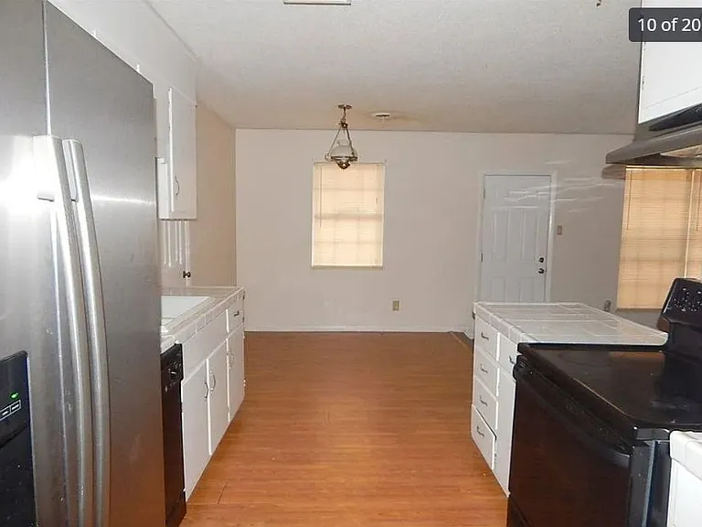 1111 Club View Dr NW — Photo 10