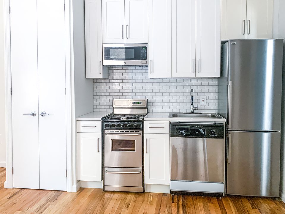 1st image of 128 W 13th St APT 14
